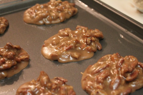 Give this simple and delicious pecan praline recipe a try