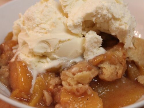 Southern Peach Cobbler