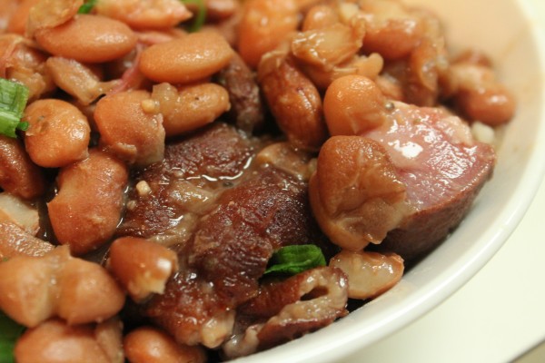 Southern Pinto Beans and Ham Hocks Made in the Crock Pot