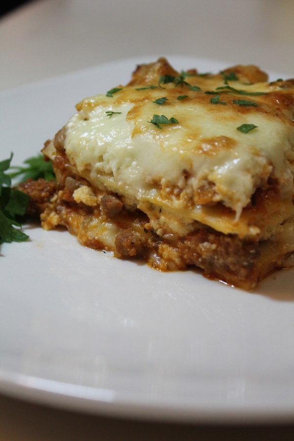 Cheesy and delicious lasagna