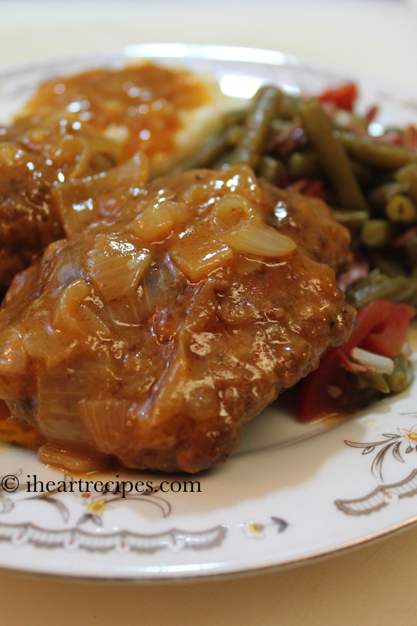 southern-salisbury-steak-recipe-i-heart-recipes