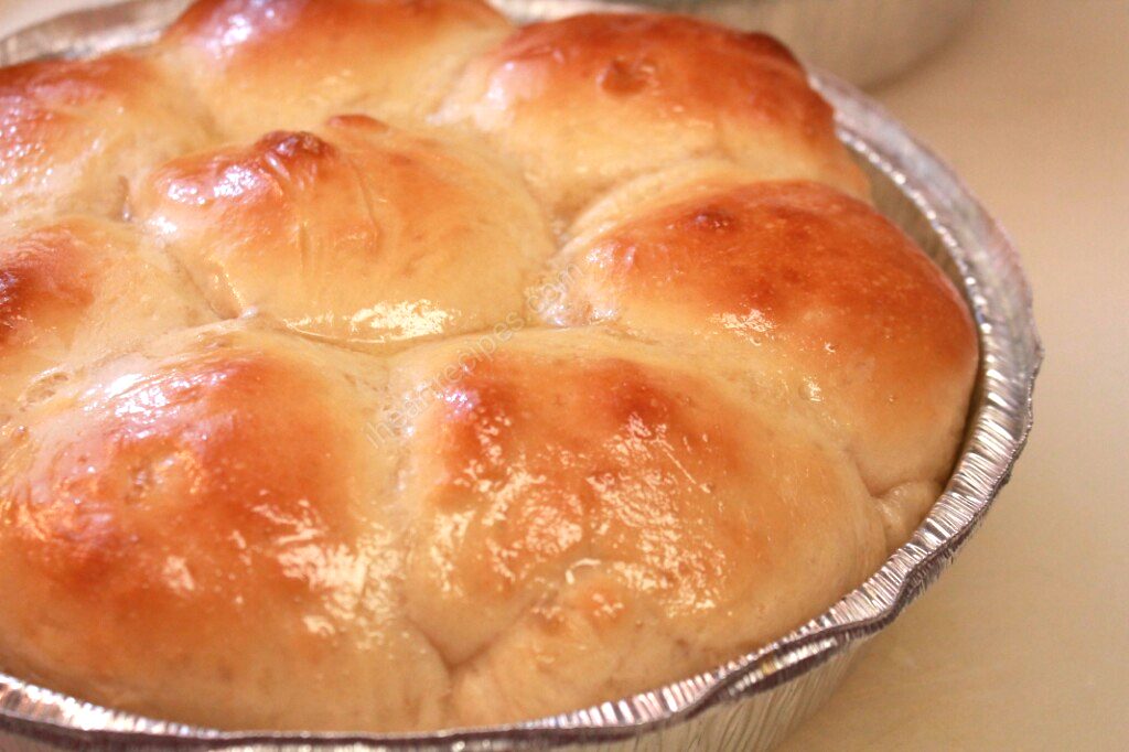 Yeast Dinner Rolls | I Heart Recipes