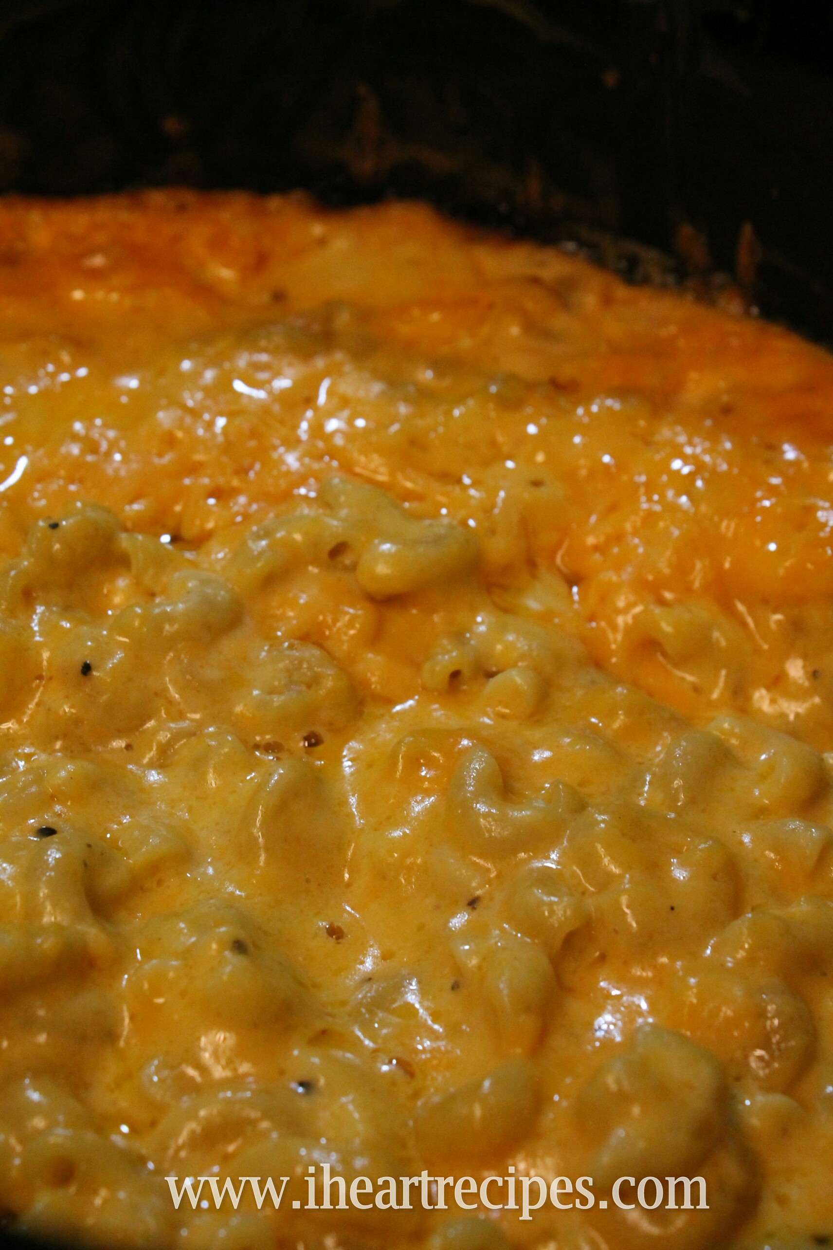 crock pot mac and cheese for a crowd