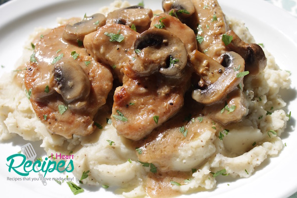 smothered turkey chops recipes