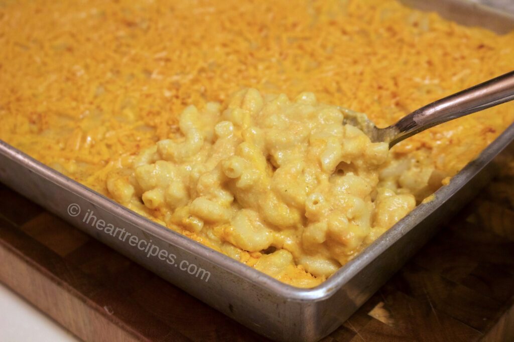 southern baked mac and cheese with roux