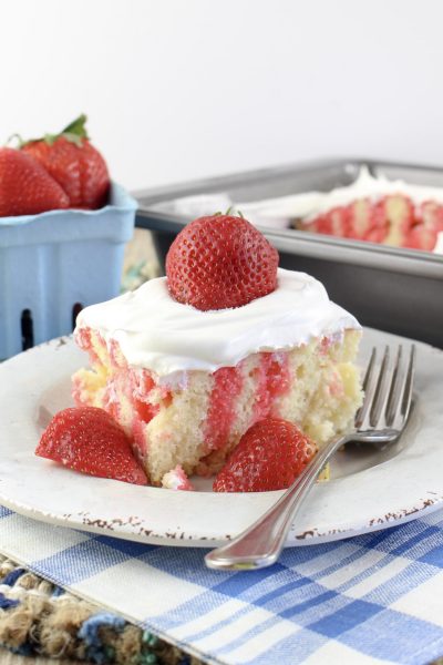 Strawberry Jello Poke Cake