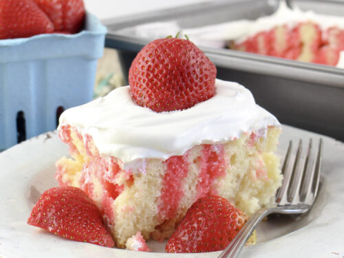 Strawberry Jello Poke Cake