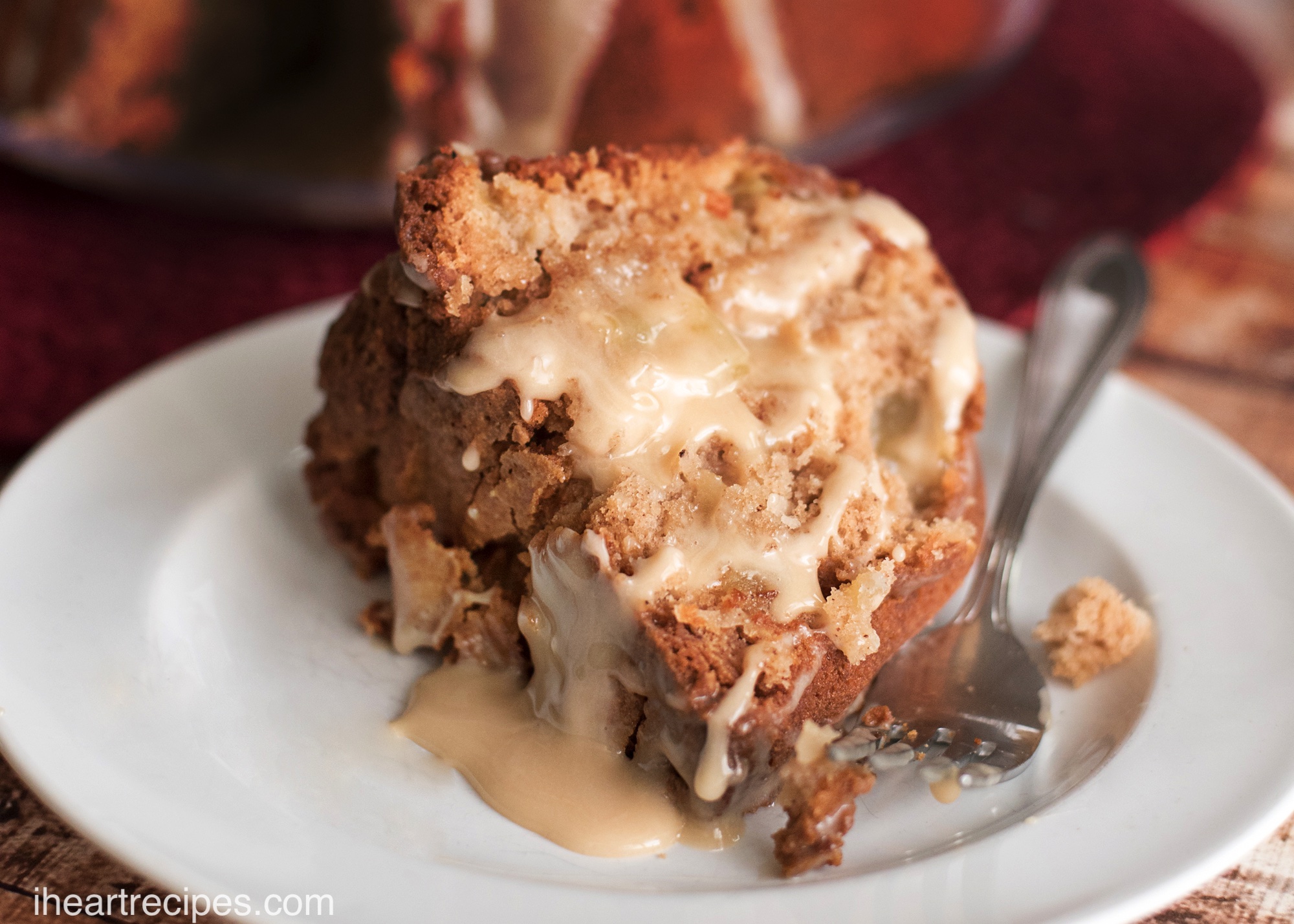 Mamaw's Old Fashioned Fresh Apple Cake - Southern Discourse