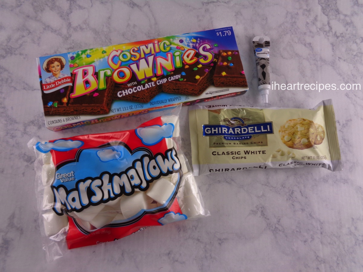 These few simple ingredients are all that's needed to make adorable ghost brownies!