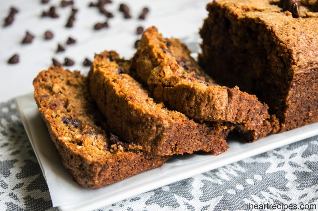 zucchini bread with chocolate chips  | I Heart Recipes