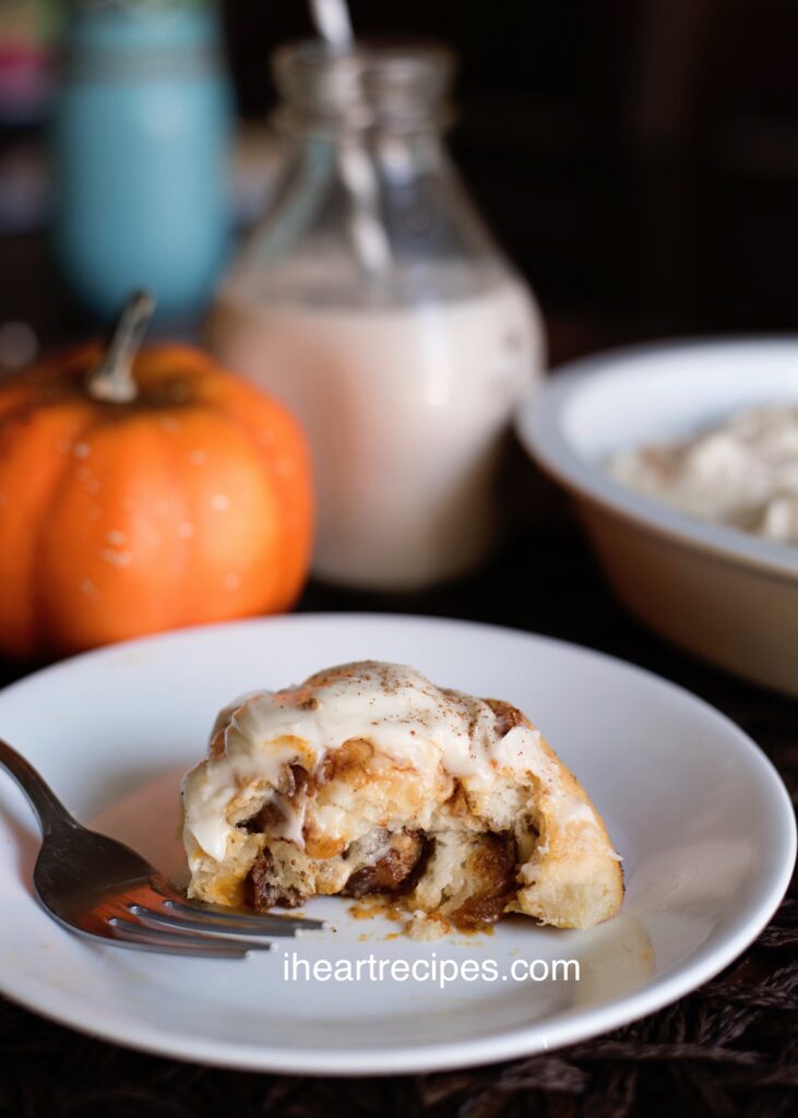 Soft and gooey on the inside with a sweet cinnamon pumpkin cream and a homemade cinnamon cream cheese icing