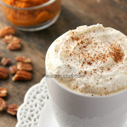 Homemade Pumpkin Spice Latte | I Heart Recipes