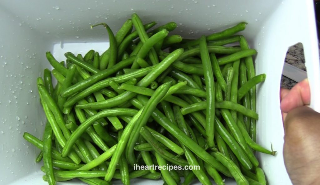 Start this recipe with fresh green beans from the store or farmers market. 