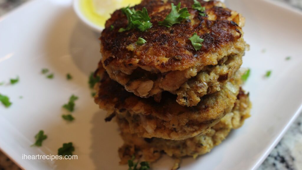 You can serve these simple salmon croquettes with just about any dinner