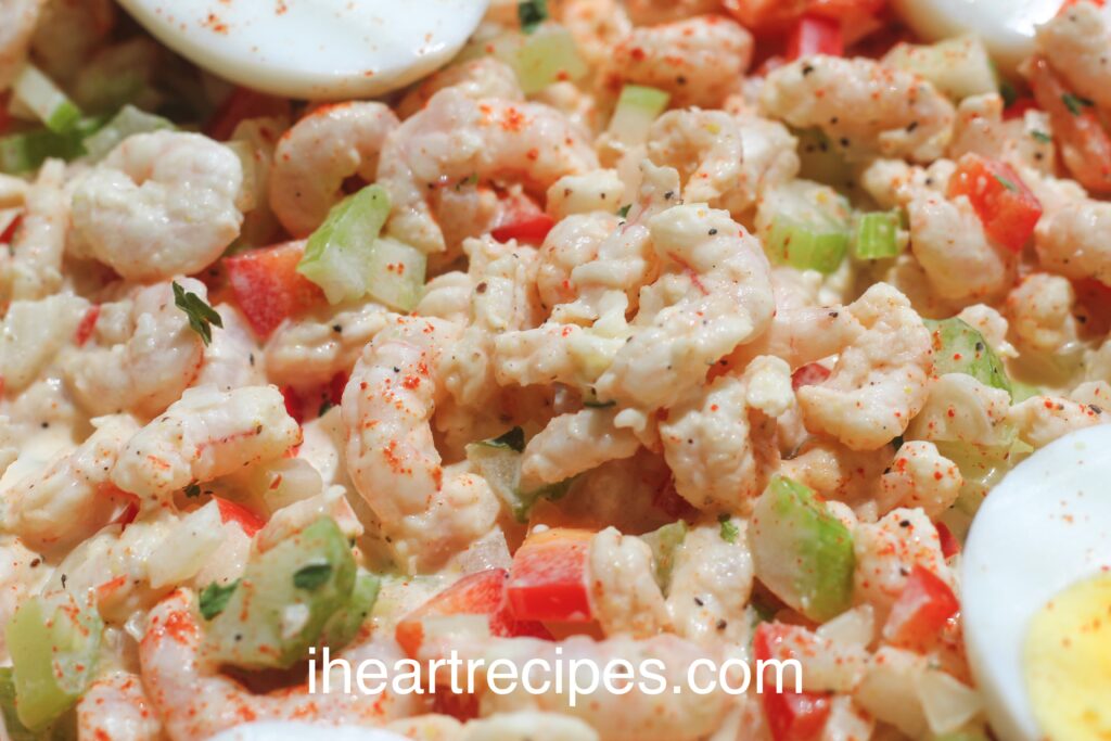 Tiny shrimp and diced veggies in a seasoned creamy sauce. 